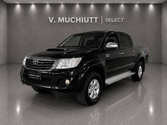 TOYOTA HILUX 3.0 SRV 4X4 CD 16V TURBO INTERCOOLER DIESEL 4P AUTOMÁTICO TOYOTA HILUX 3.0 SRV 4X4 CD 16V TURBO INTERCOOLER DIESEL 4P AUTOMÁTICO